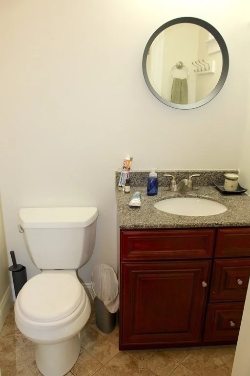 2 bed, 1 bath apartment for rent at 46 Craigie St Unit A, Spring Hill — photo 6 of 14