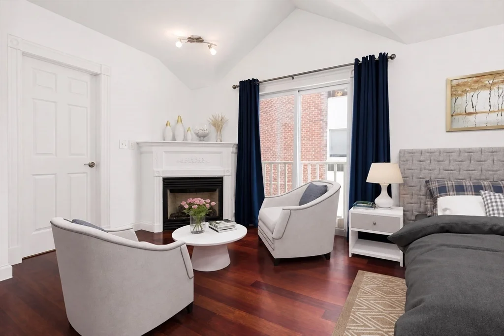 2 bed, 1 bath apartment for rent at 46 Craigie St Unit A, Spring Hill — photo 8 of 14
