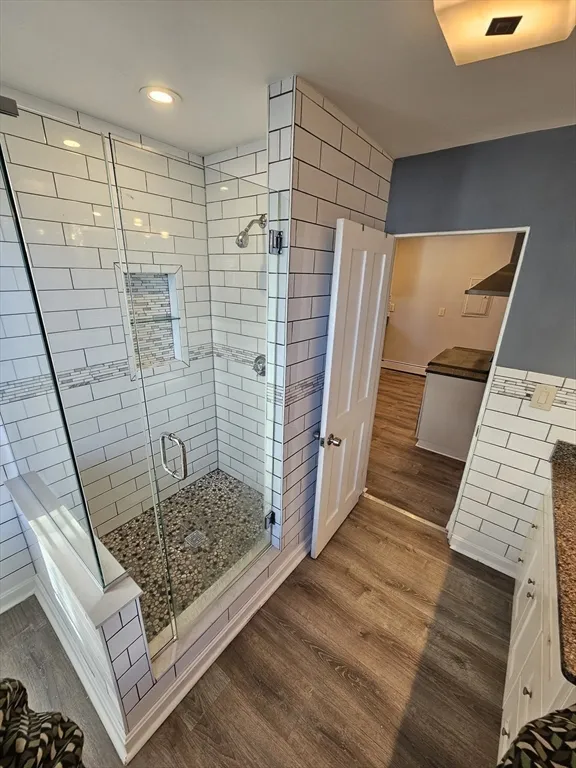 2 bed, 1 bath apartment for rent at 46 Dennis Unit 1, Roxbury — photo 16 of 22