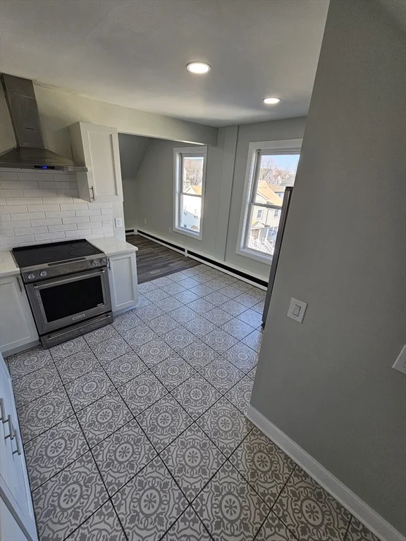 2 bed, 1 bath apartment for rent at 46 Dennis Unit 3, Roxbury — photo 22 of 23