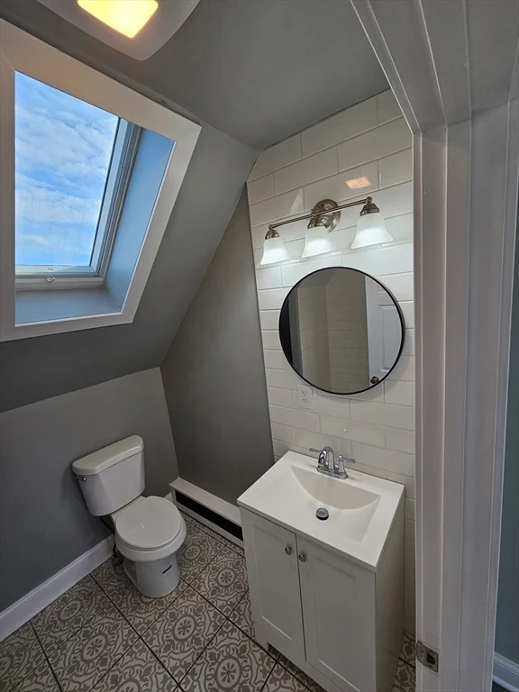 2 bed, 1 bath apartment for rent at 46 Dennis Unit 3, Roxbury — photo 9 of 23
