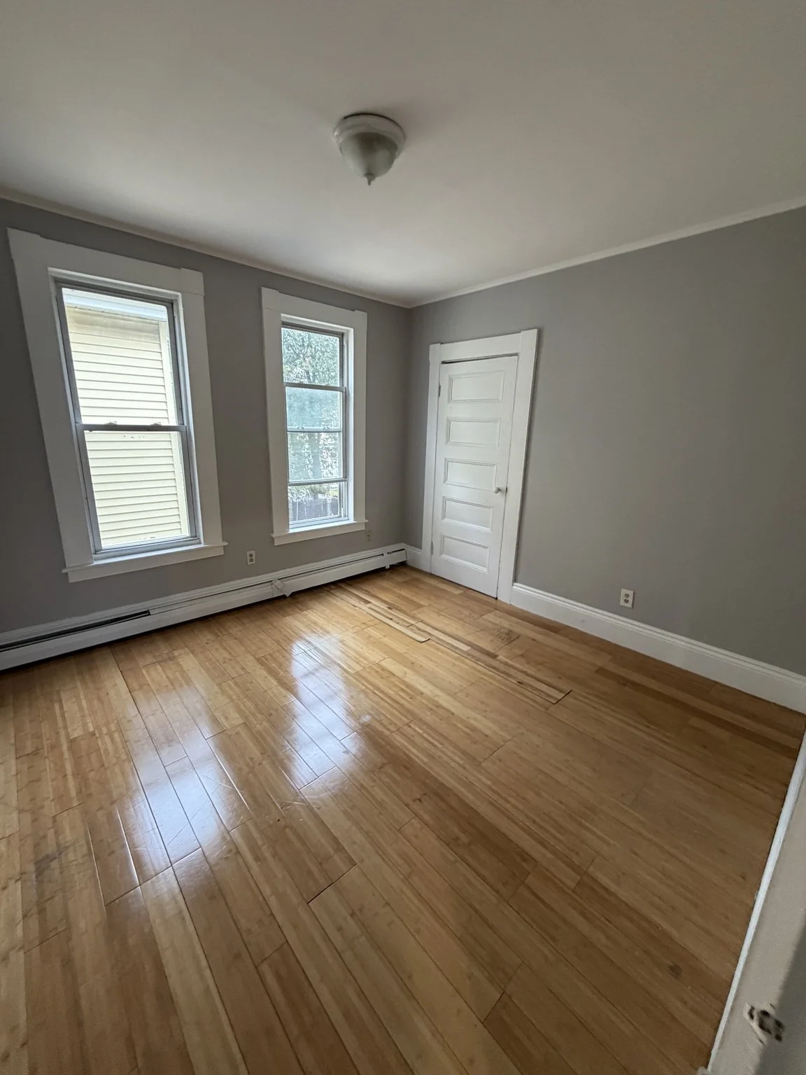 3 bed, 1 bath apartment for rent at 46 Dorchester St Unit 2, South Lawrence — photo 17 of 28
