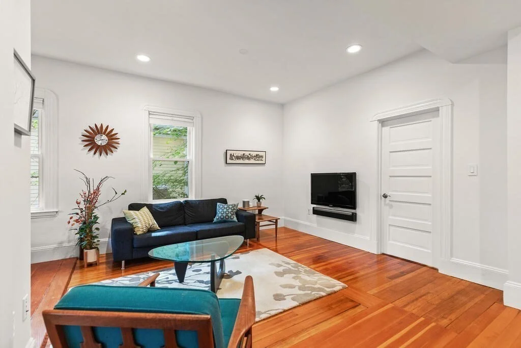 2 bed, 1 bath apartment for rent at 46 Elmwood St Unit 2, Davis Square — photo 4 of 22