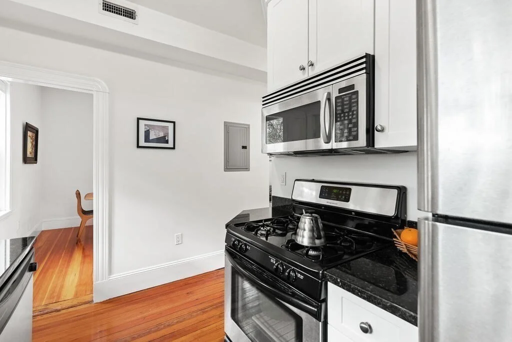 2 bed, 1 bath apartment for rent at 46 Elmwood St Unit 2, Davis Square — photo 12 of 22