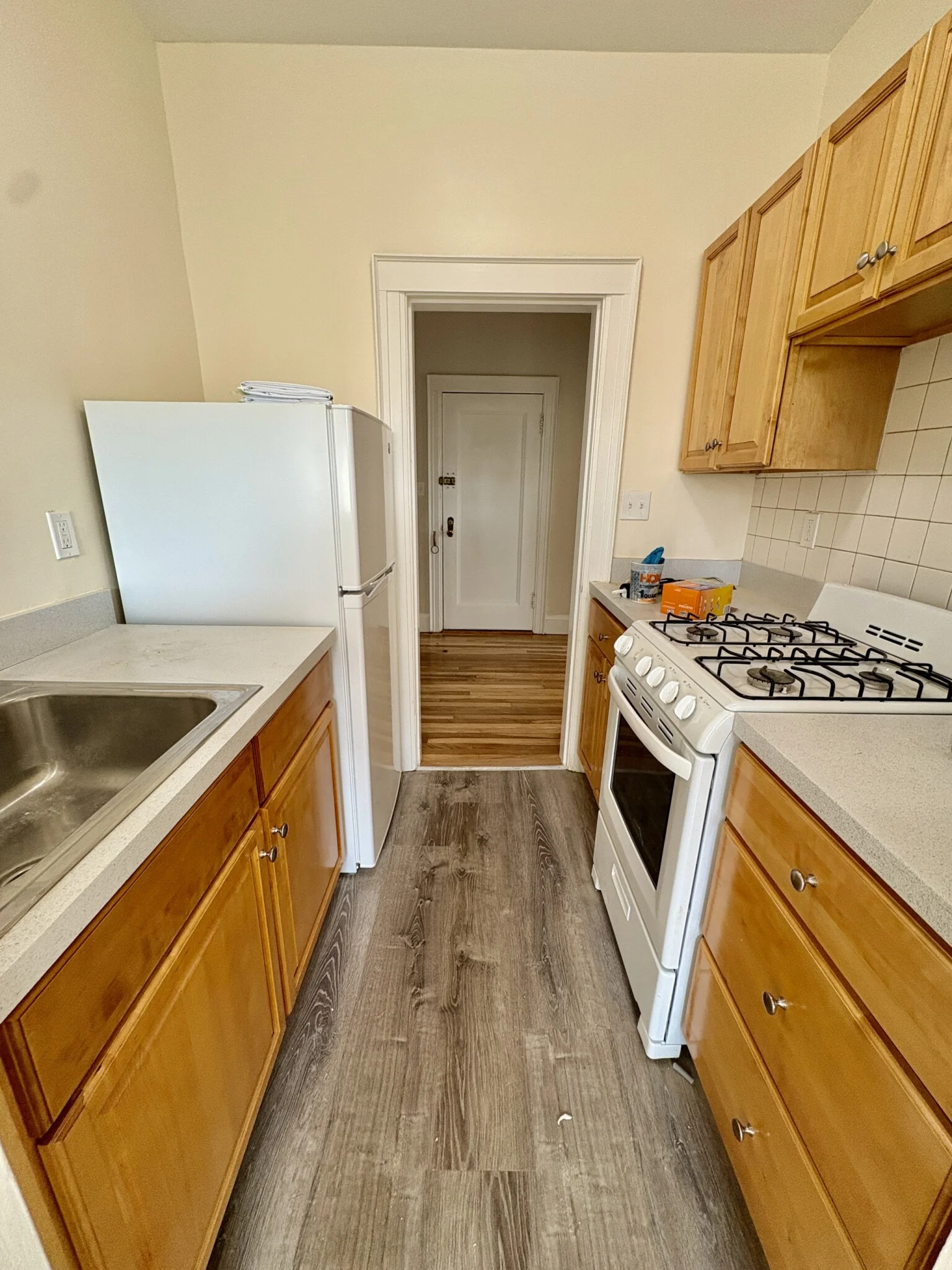 1 bed, 1 bath apartment for rent at 46 Englewood Ave Unit 19, Brighton — photo 10 of 11