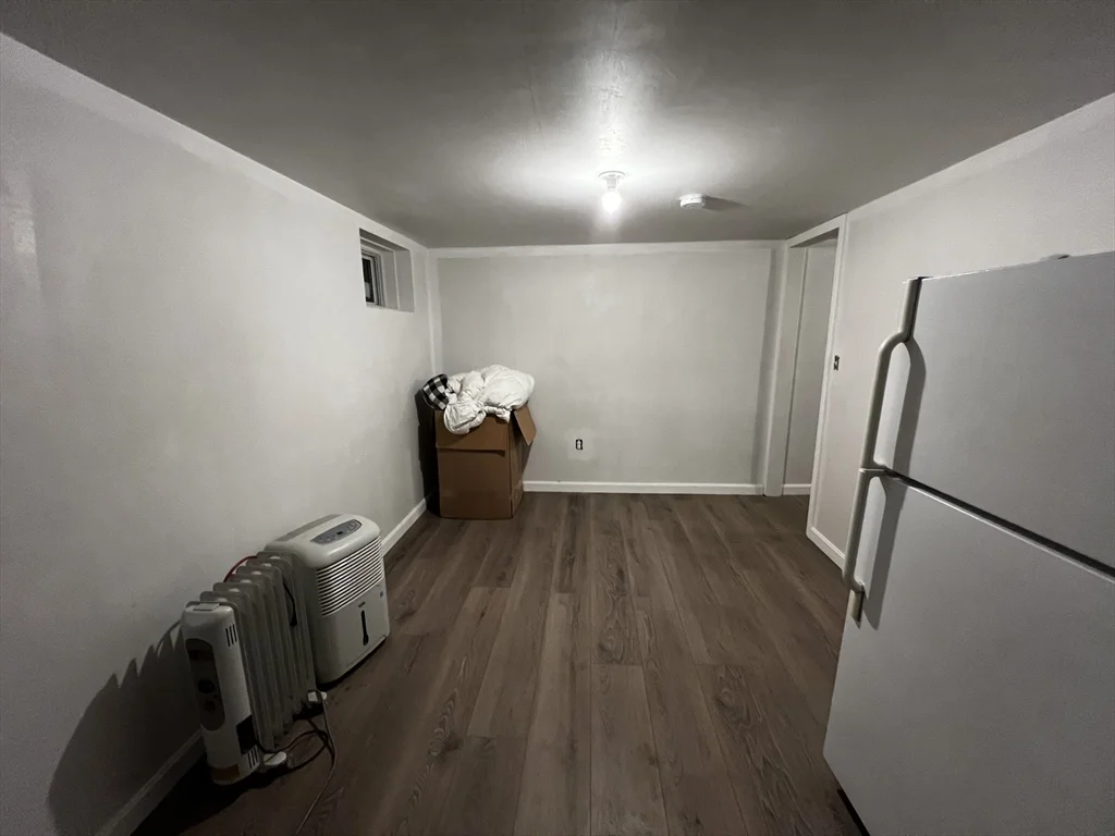 2 bed, 2 bath apartment for rent at 46 Franklin St Unit SF, Milton — photo 24 of 32