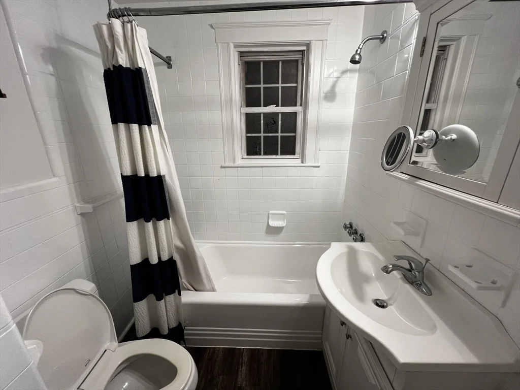 2 bed, 2 bath apartment for rent at 46 Franklin St Unit SF, Milton — photo 14 of 32