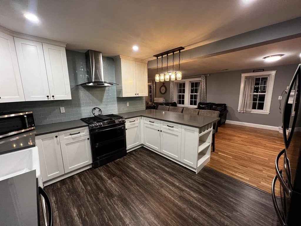 2 bed, 2 bath apartment for rent at 46 Franklin St Unit SF, Milton