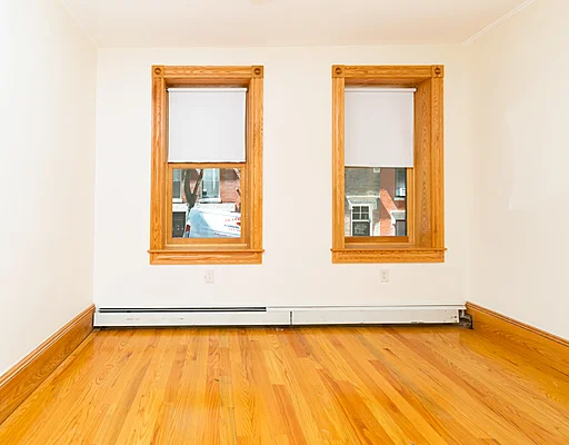 4 bed, 2.5 bath apartment for rent at 46 Garden St Unit 1, Beacon Hill — photo 8 of 16