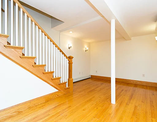 4 bed, 2.5 bath apartment for rent at 46 Garden St Unit 1, Beacon Hill — photo 5 of 16