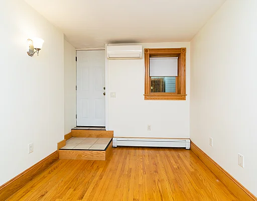 4 bed, 2.5 bath apartment for rent at 46 Garden St Unit 1, Beacon Hill — photo 9 of 16