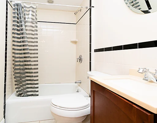 4 bed, 2.5 bath apartment for rent at 46 Garden St Unit 1, Beacon Hill — photo 16 of 16