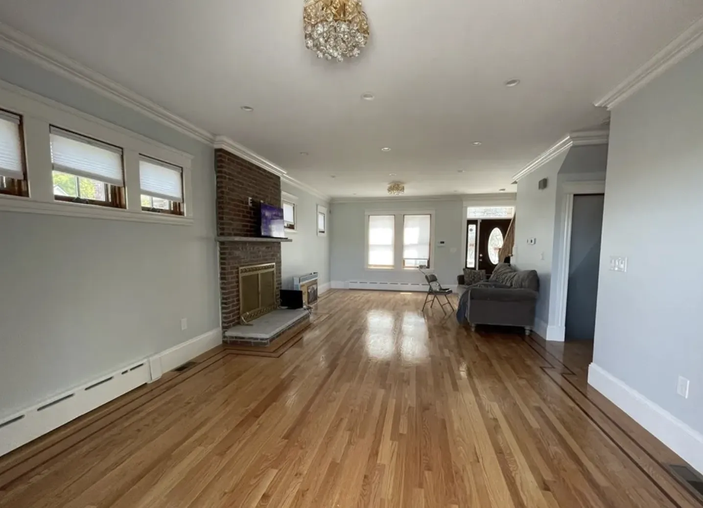 5 bed, 4+ bath apartment for rent at 46 Gerrish St Unit 1, Brighton — photo 3 of 9