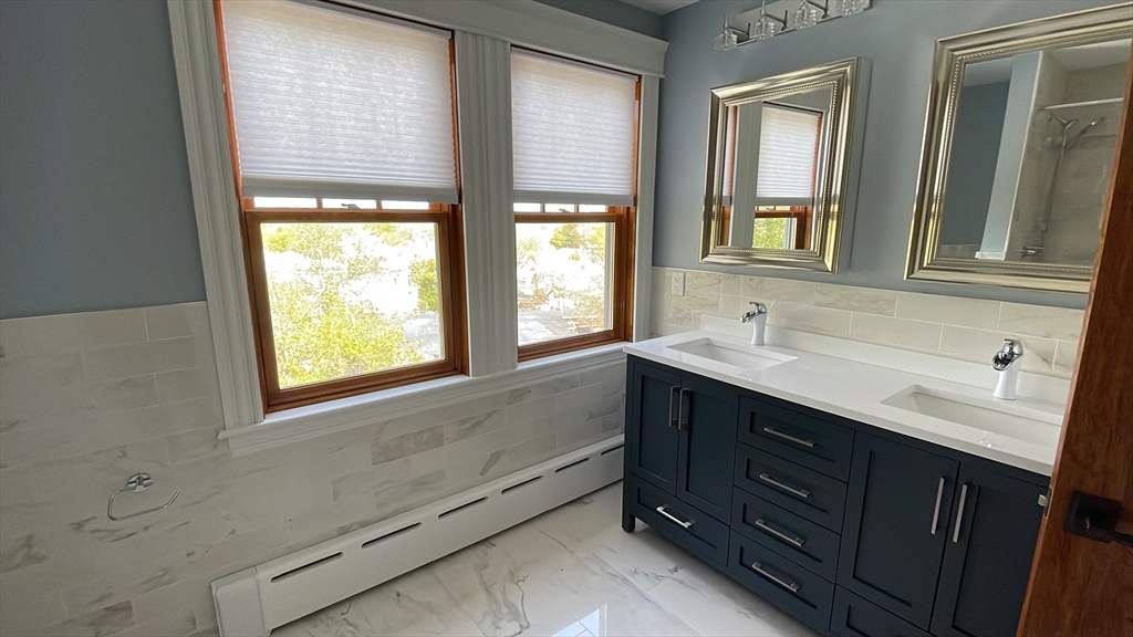 4 bed, 2 bath apartment for rent at 46 Gerrish St Unit 46, Brighton — photo 8 of 24