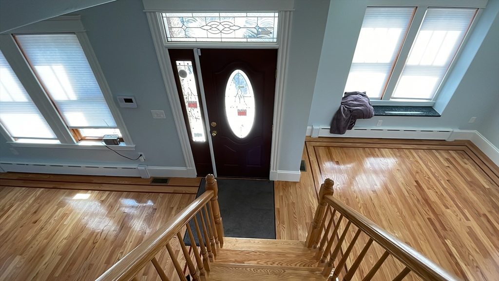 4 bed, 2 bath apartment for rent at 46 Gerrish St Unit 46, Brighton — photo 2 of 24