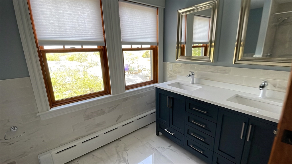 4 bed, 2 bath apartment for rent at 46 Gerrish St Unit 46, Brighton — photo 12 of 24