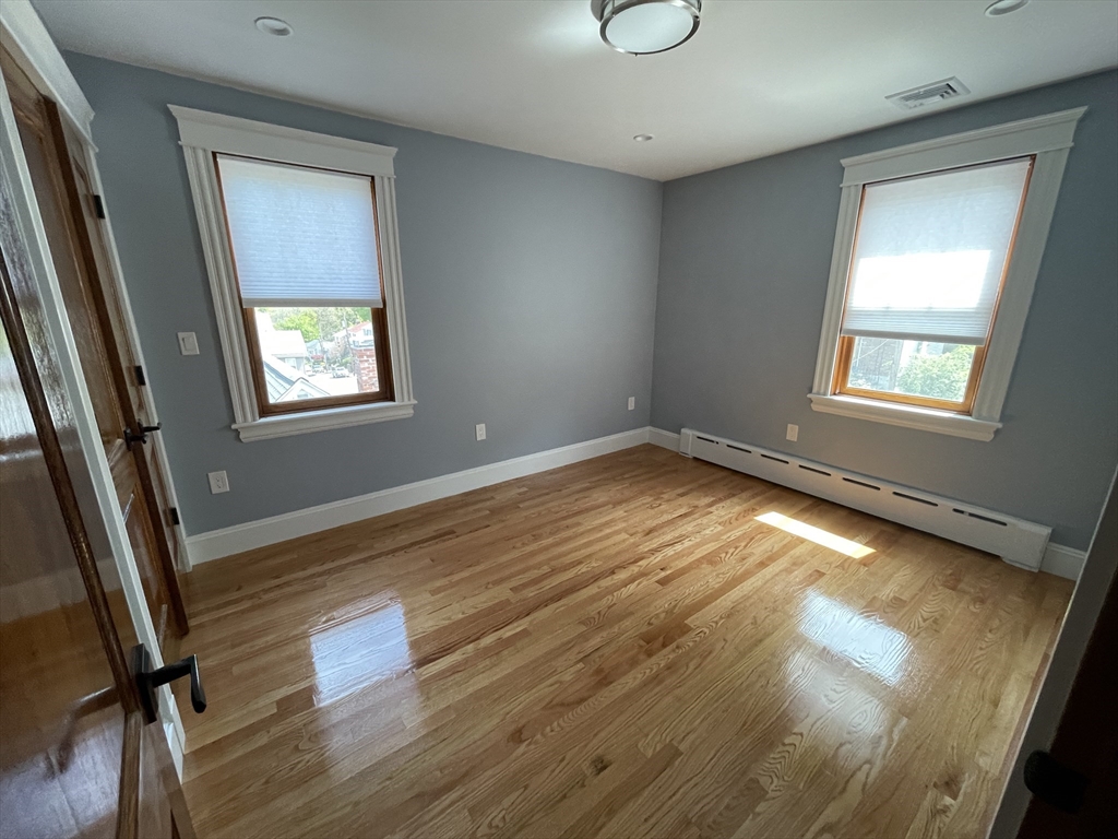 4 bed, 2 bath apartment for rent at 46 Gerrish St Unit 46, Brighton — photo 14 of 24