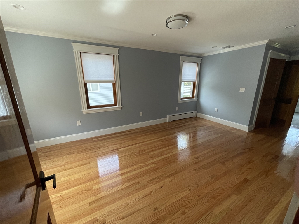 4 bed, 2 bath apartment for rent at 46 Gerrish St Unit 46, Brighton — photo 11 of 24
