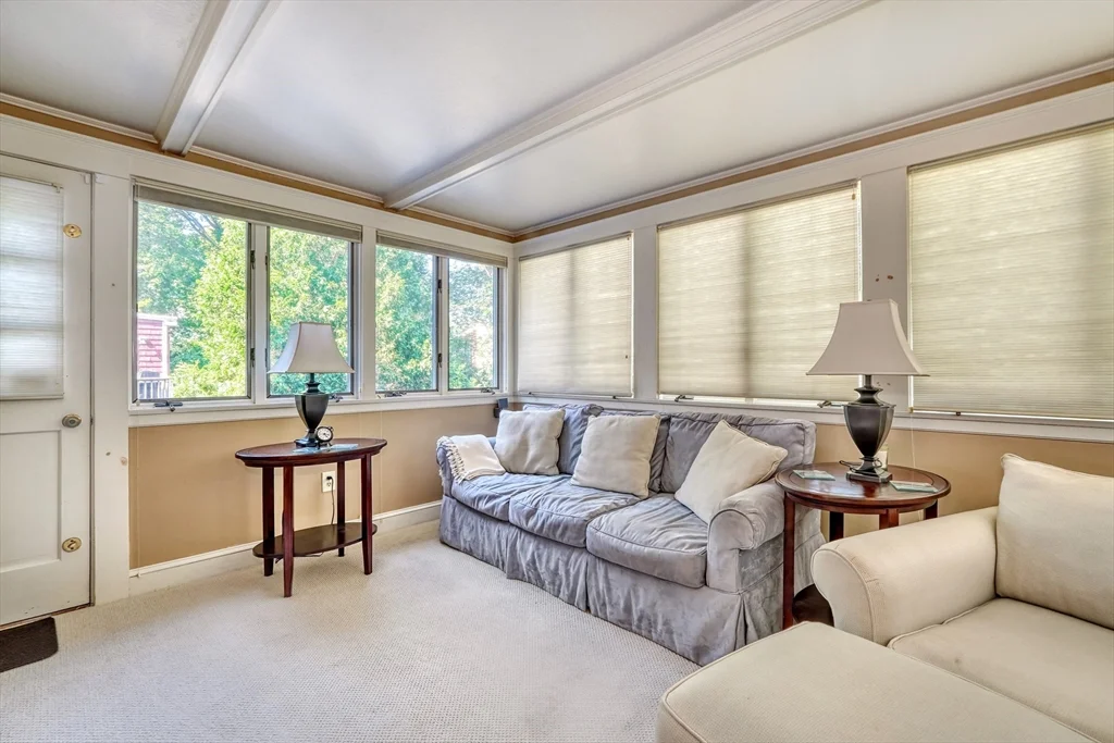 3 bed, 2 bath apartment for rent at 46 Goss Ave, Melrose — photo 11 of 40