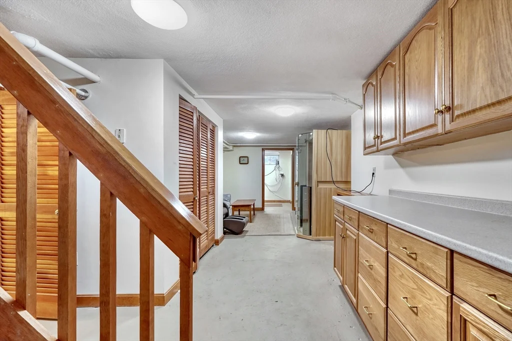 3 bed, 2 bath apartment for rent at 46 Goss Ave, Melrose — photo 29 of 40