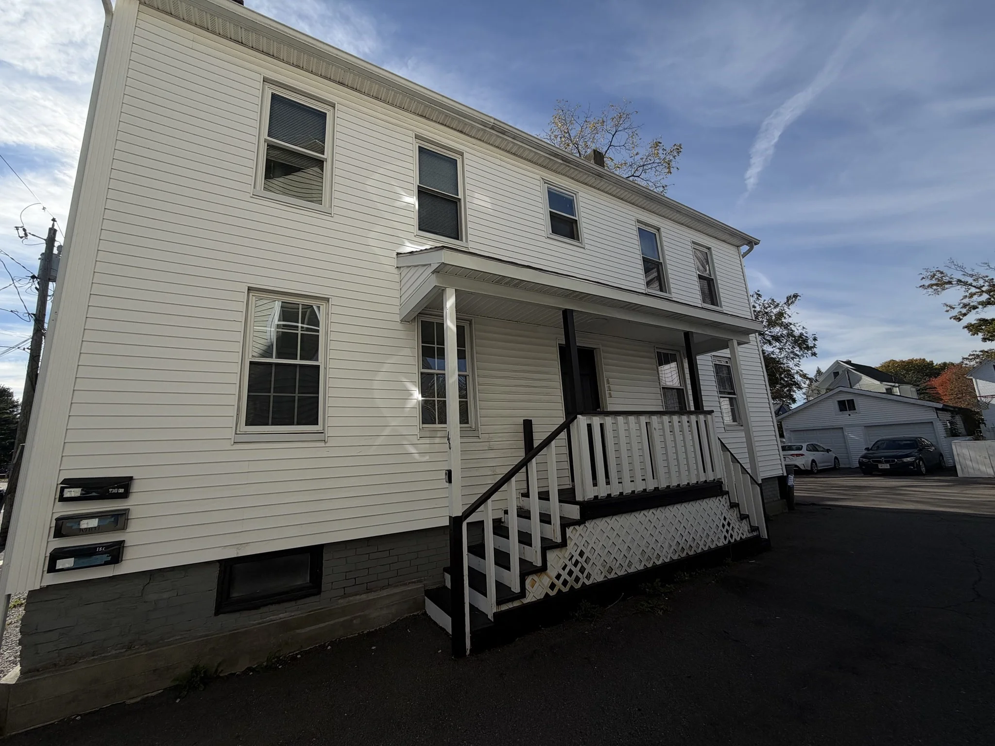 2 bed, 1 bath apartment for rent at 46 Grove St Unit 1, Taunton — photo 2 of 9