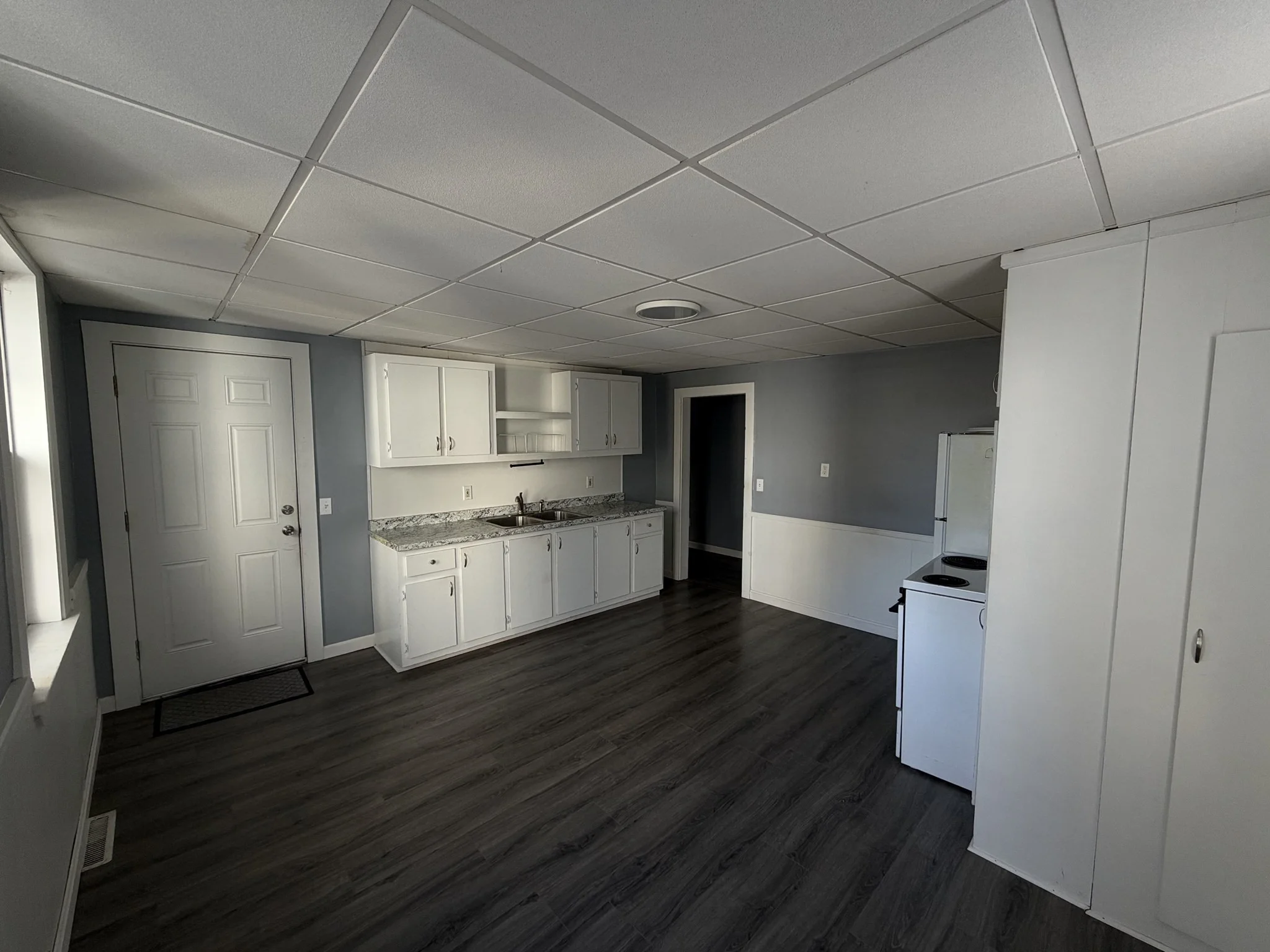 2 bed, 1 bath apartment for rent at 46 Grove St Unit 1, Taunton — photo 3 of 9