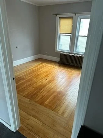 3 bed, 1 bath apartment for rent at 46 Hambly St Unit Unit 2, Fall River — photo 4 of 8