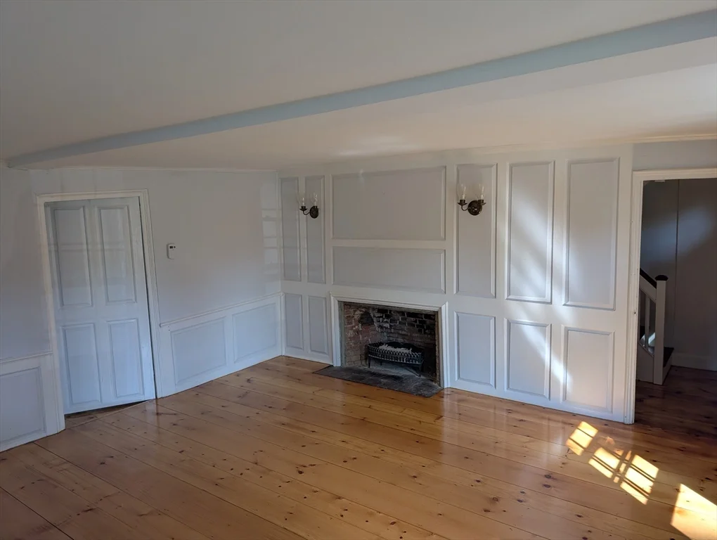 3 bed, 2 bath apartment for rent at 46 Hammond, Rowley — photo 5 of 12