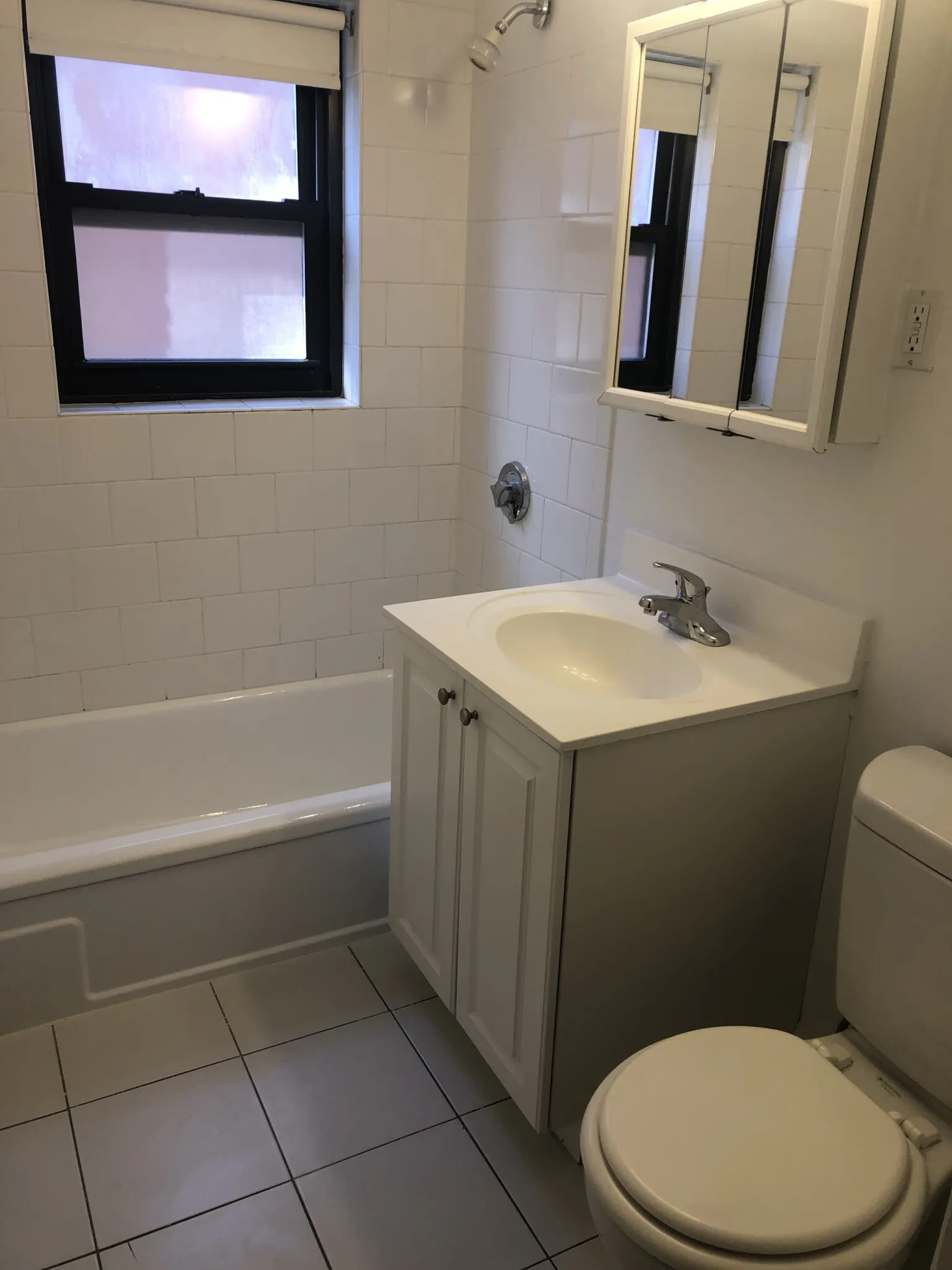 1 bed, 1 bath apartment for rent at 46 Harvard Ave Unit 2, Harvard Avenue — photo 11 of 14