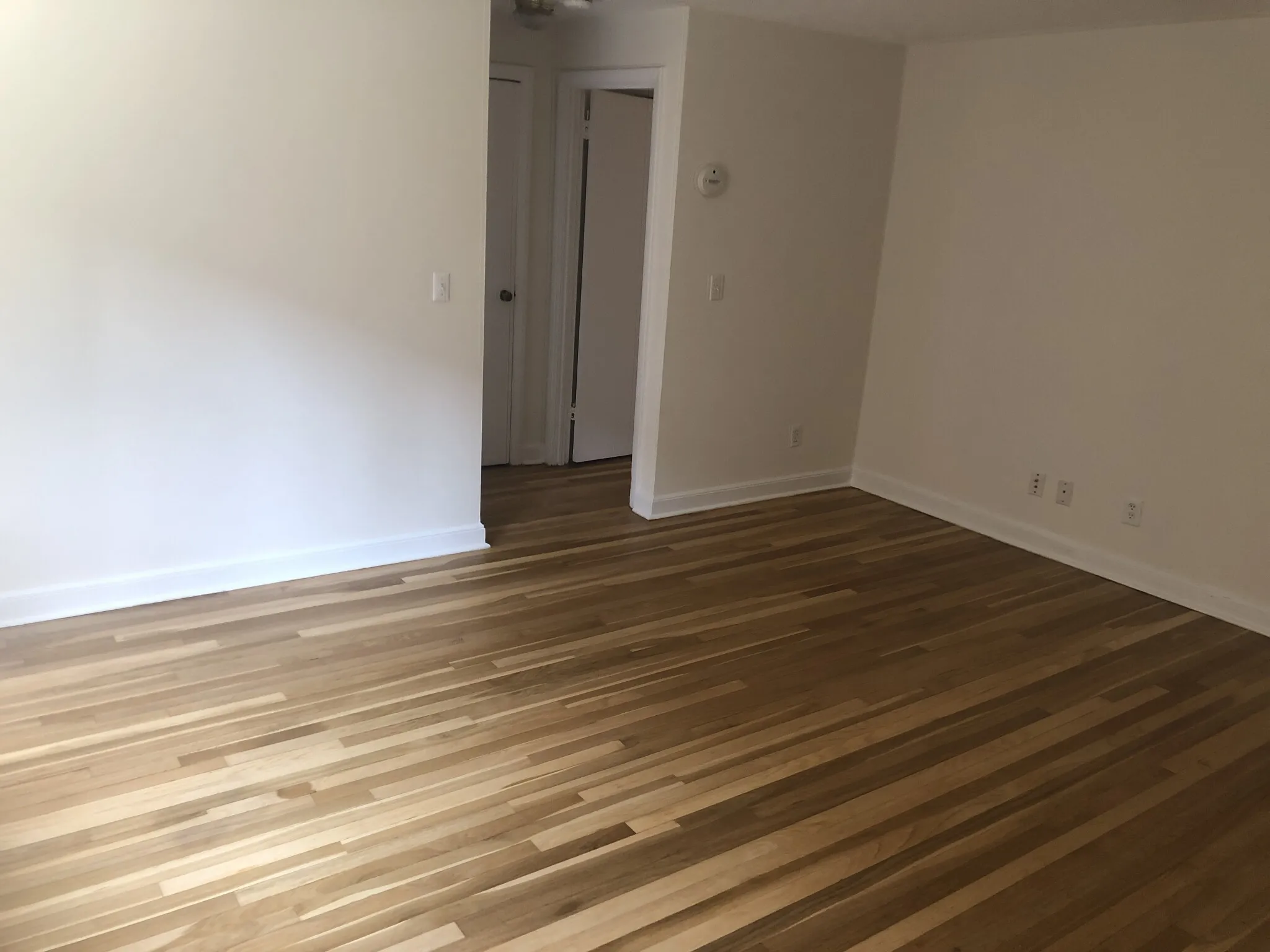 1 bed, 1 bath apartment for rent at 46 Harvard Ave Unit 2, Harvard Avenue — photo 6 of 14