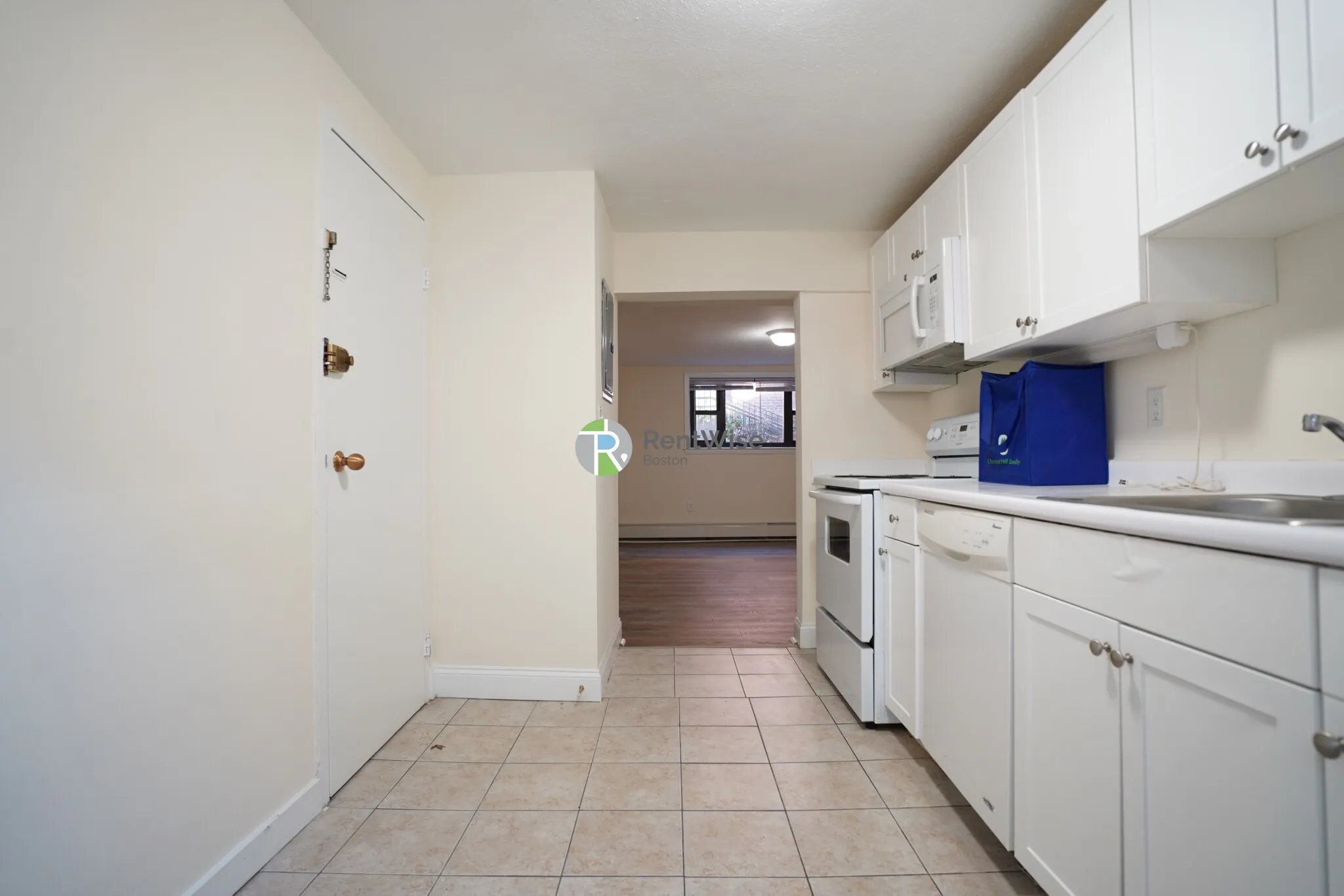 1 bed, 1 bath apartment for rent at 46 Harvard Ave Unit Bl, Allston — photo 7 of 12