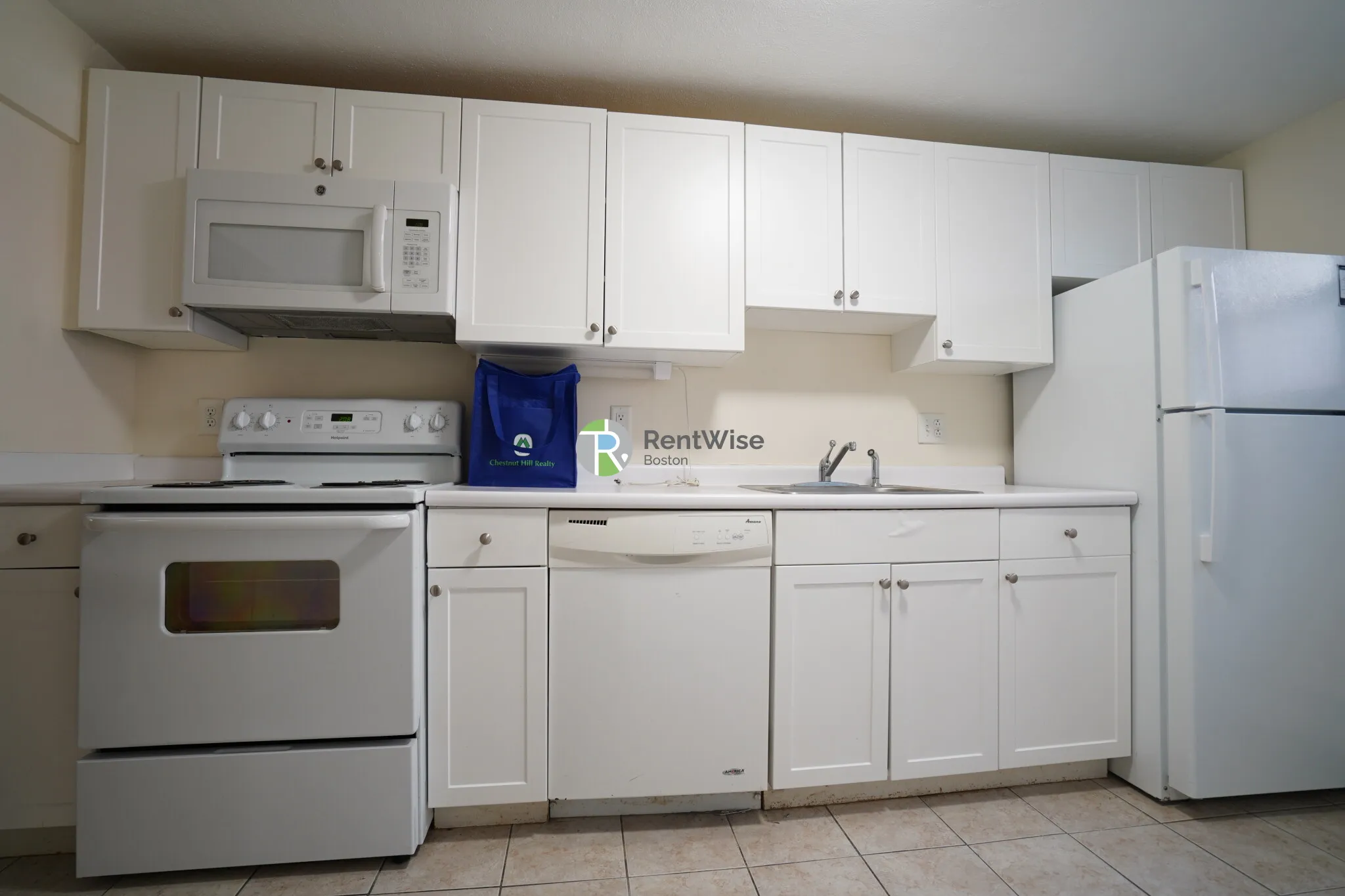 1 bed, 1 bath apartment for rent at 46 Harvard Ave Unit Bl, Allston — photo 6 of 12