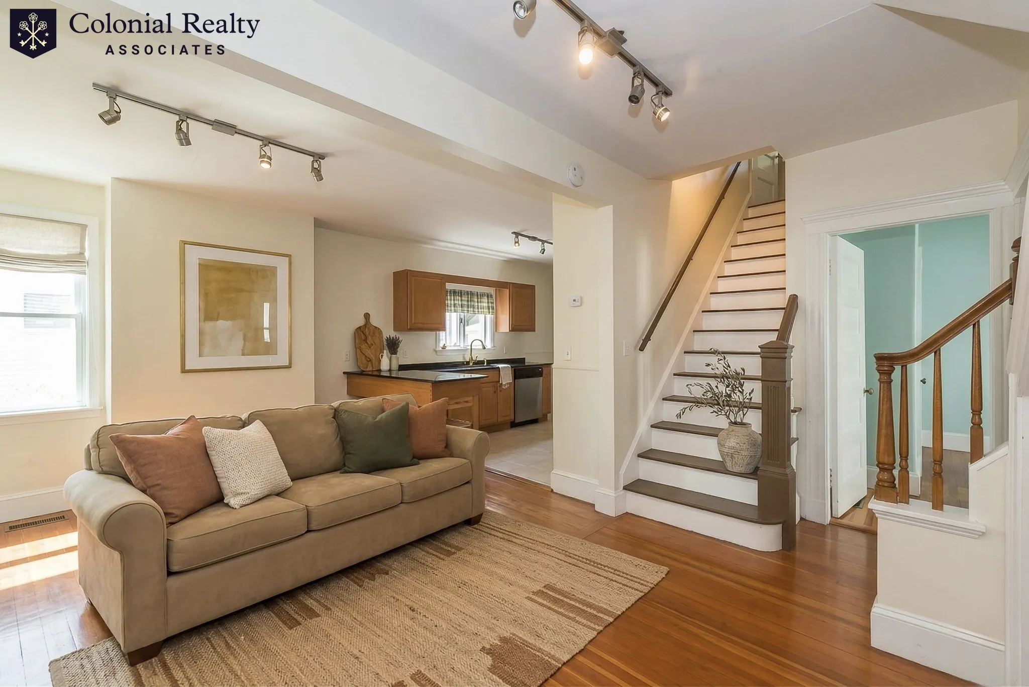 4 bed, 2 bath apartment for rent at 46 Hobson St Unit 1, Brighton — photo 12 of 17