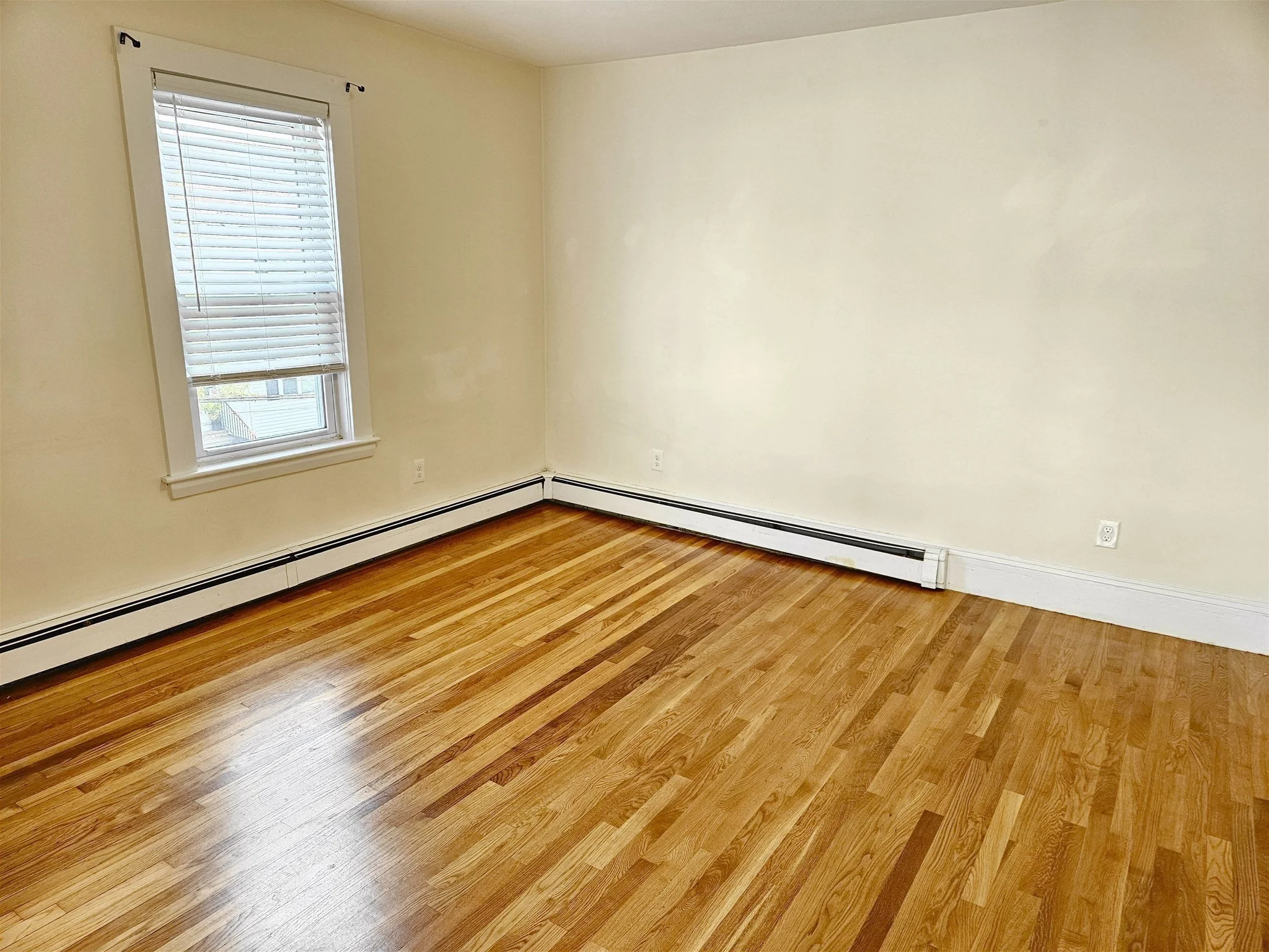 3 bed, 2 bath apartment for rent at 46 Home St Unit 2, Malden — photo 7 of 21