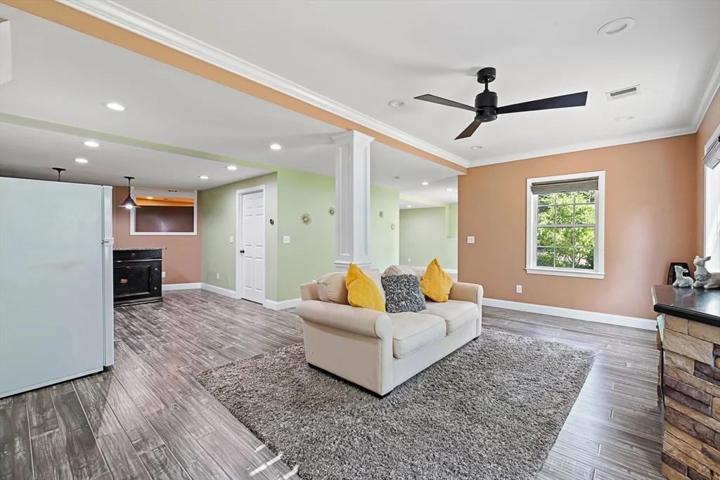 5 bed, 4+ bath apartment for rent at 46 Hound Pack Cir, Walpole — photo 37 of 42