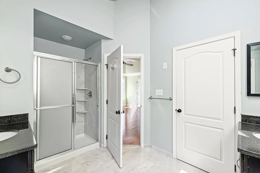 5 bed, 4+ bath apartment for rent at 46 Hound Pack Cir, Walpole — photo 25 of 42
