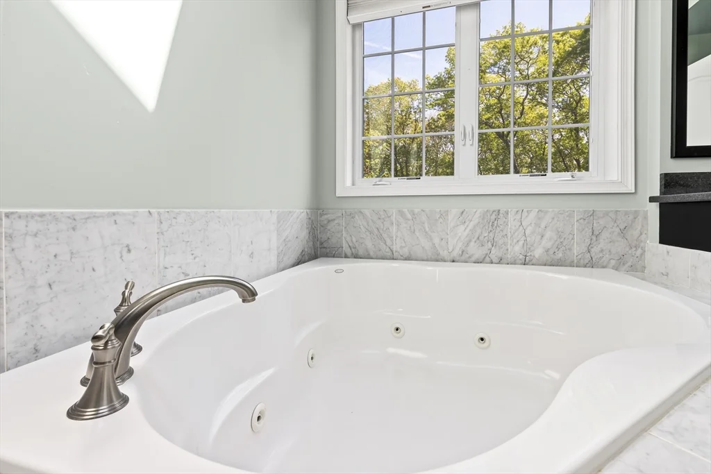 5 bed, 4+ bath apartment for rent at 46 Hound Pack Cir, Walpole — photo 24 of 42
