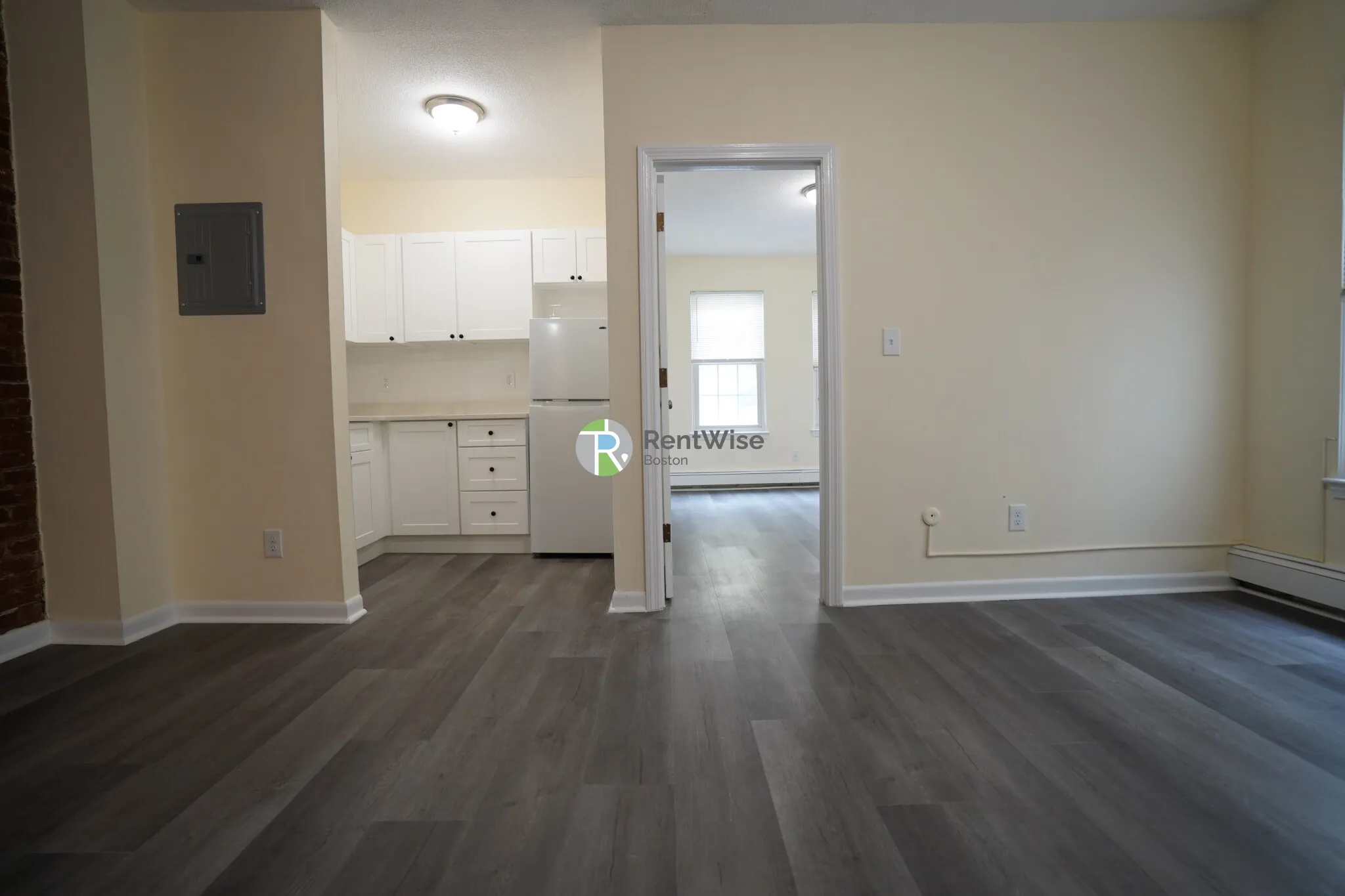 1 bed, 1 bath apartment for rent at 46 South Huntington Ave Unit 14, Back Bay — photo 5 of 14