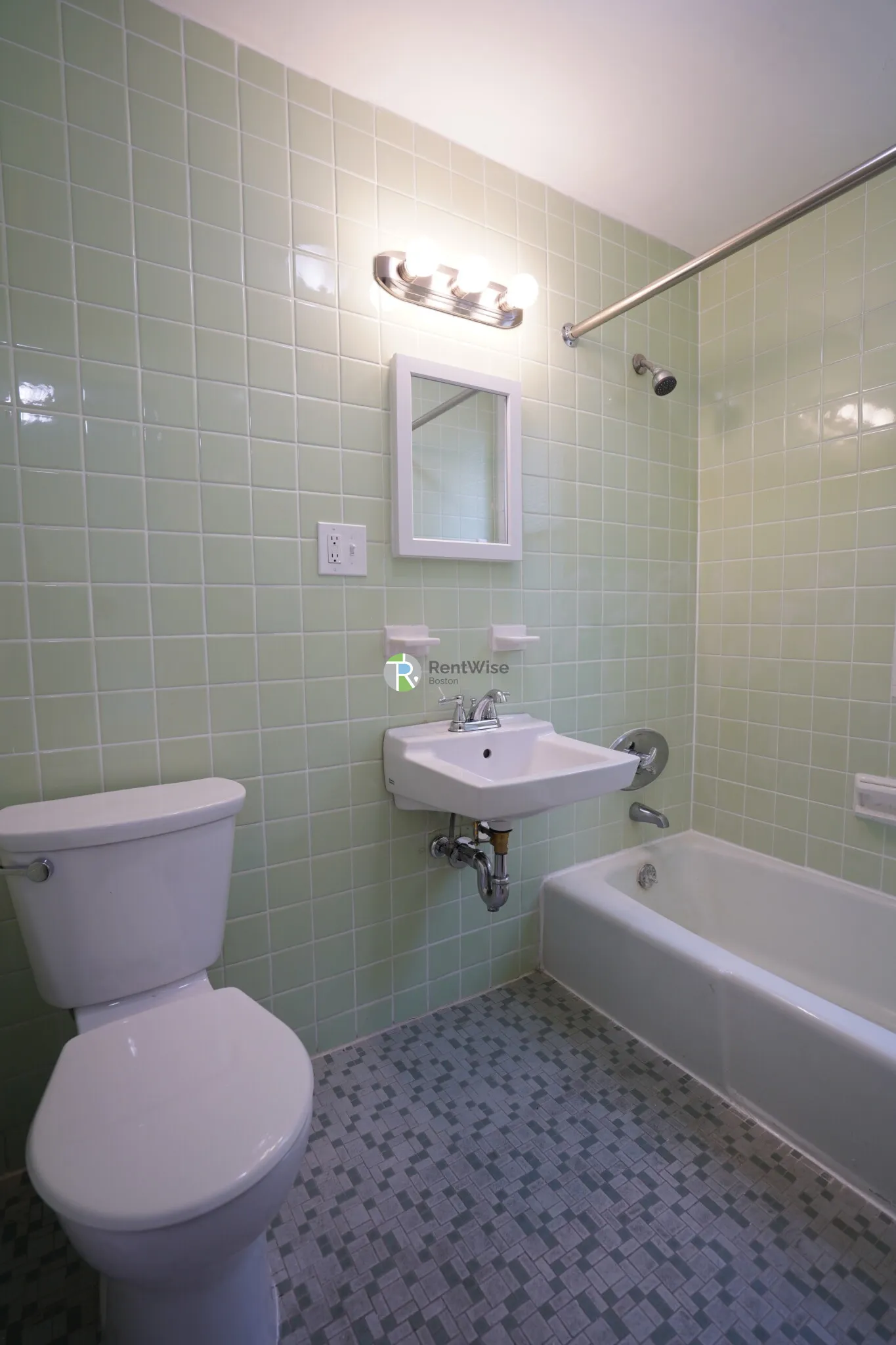 1 bed, 1 bath apartment for rent at 46 South Huntington Ave Unit 14, Back Bay — photo 9 of 14
