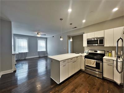1 bed, 1 bath apartment for rent at 46 John F Kennedy St Unit 4, Riverside — photo 1 of 14