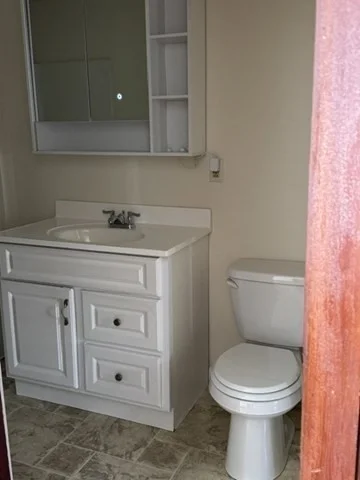 2 bed, 1 bath apartment for rent at 46 King Phillip Rd Unit 2, Worcester — photo 14 of 15