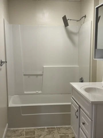 2 bed, 1 bath apartment for rent at 46 King Phillip Rd Unit 2, Worcester — photo 10 of 15