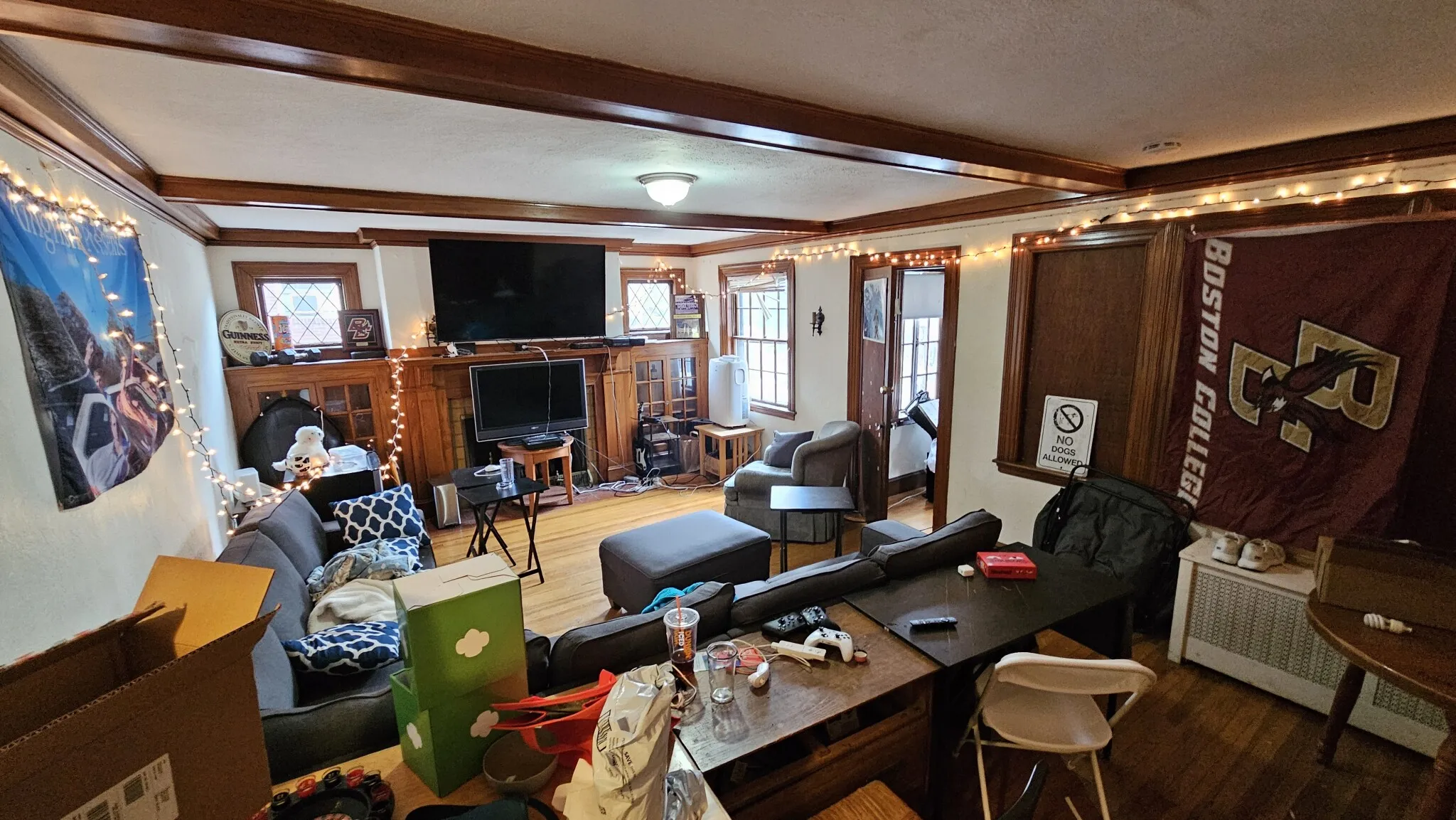 7 bed, 3 bath apartment for rent at 46 Kirkwood Rd Unit 1, Brighton — photo 1 of 20