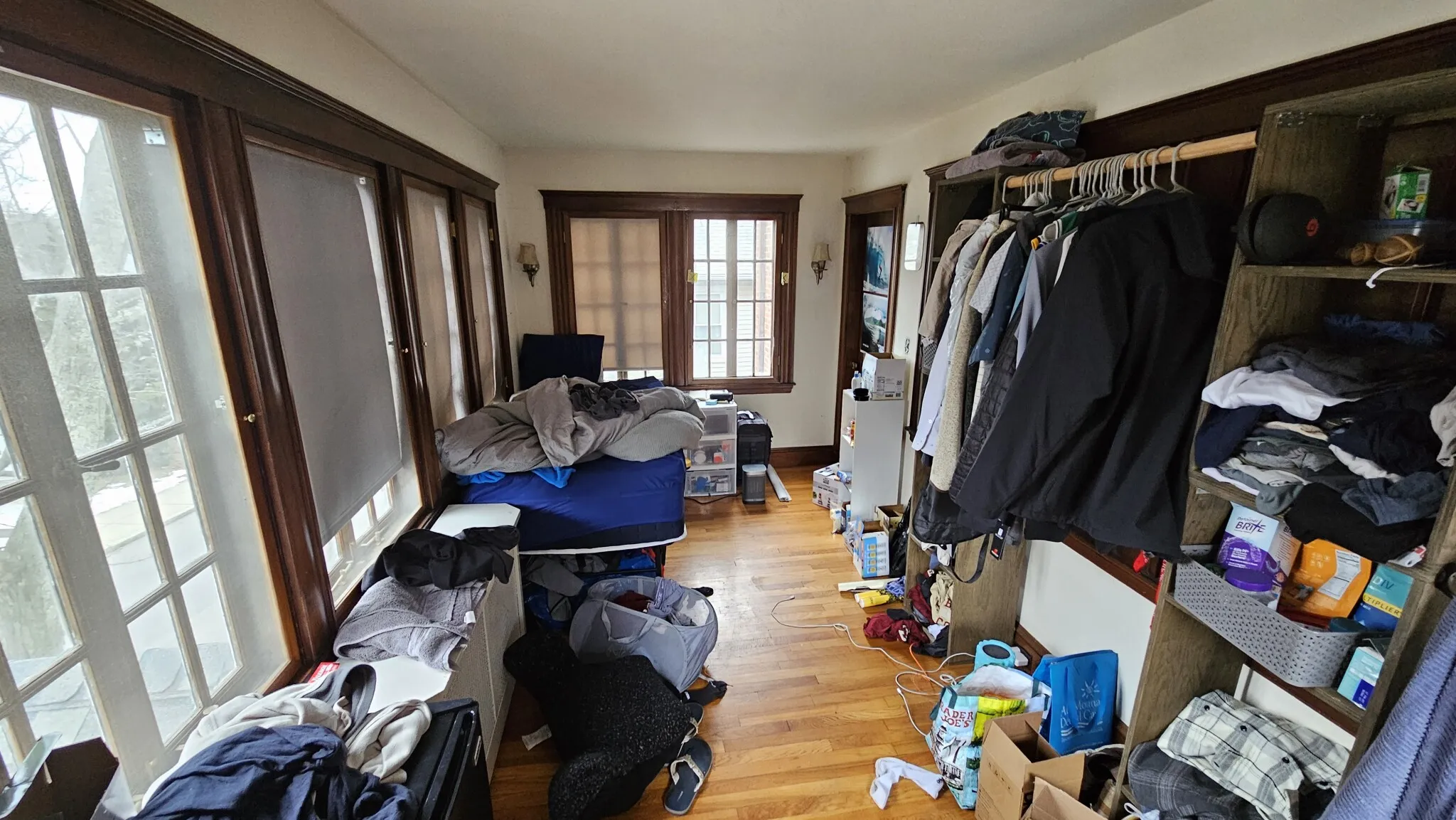 7 bed, 3 bath apartment for rent at 46 Kirkwood Rd Unit 1, Brighton — photo 4 of 20