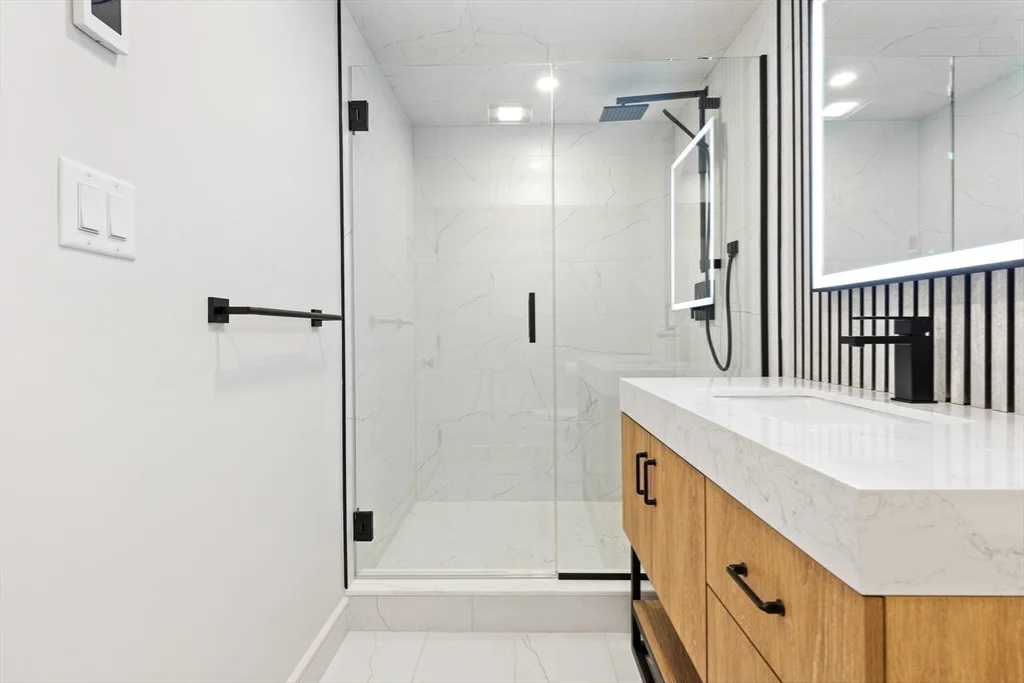 1 bed, 1 bath apartment for rent at 46 Lancaster Ter Unit 46, Coolidge Corner — photo 15 of 24