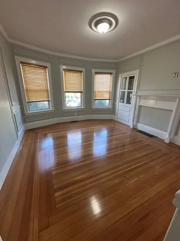3 bed, 1 bath apartment for rent at 46 Lawrence St Unit 1, Medford — photo 7 of 9