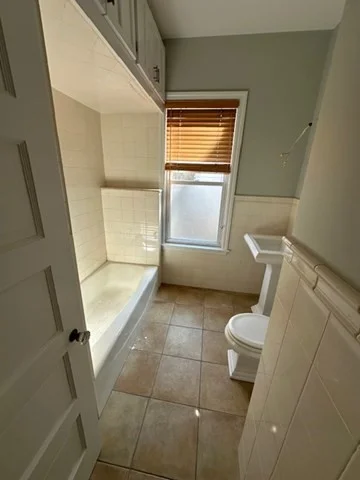 3 bed, 1 bath apartment for rent at 46 Lawrence St Unit 1, Medford — photo 6 of 9