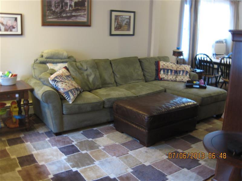 3 bed, 1.5 bath apartment for rent at 46 Linden Ave Unit 1, Spring Hill — photo 3 of 6