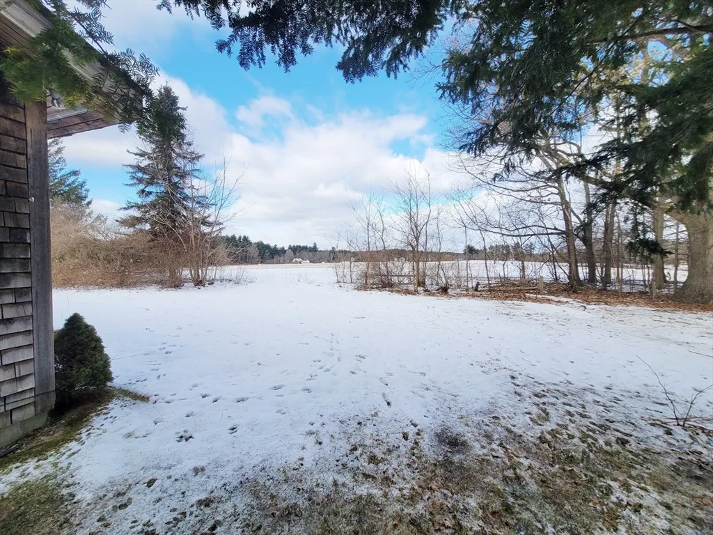 2 bed, 2 bath apartment for rent at 46 Long Hill Rd Unit Right, Groton — photo 9 of 31