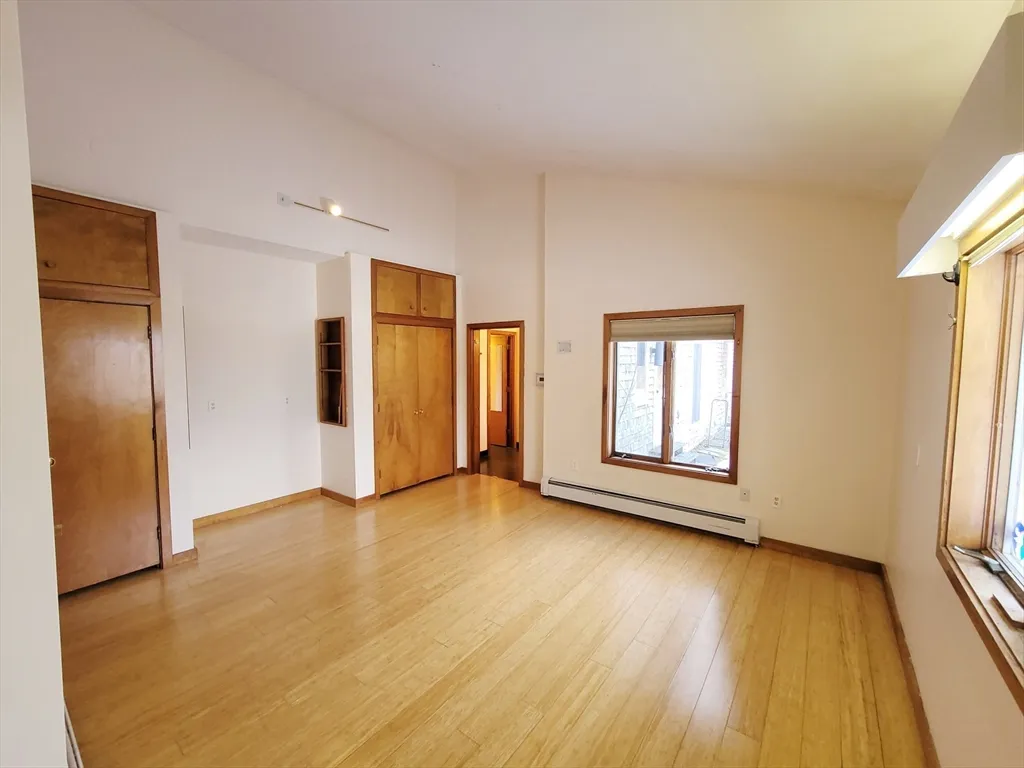 2 bed, 2 bath apartment for rent at 46 Long Hill Rd Unit Right, Groton — photo 14 of 31